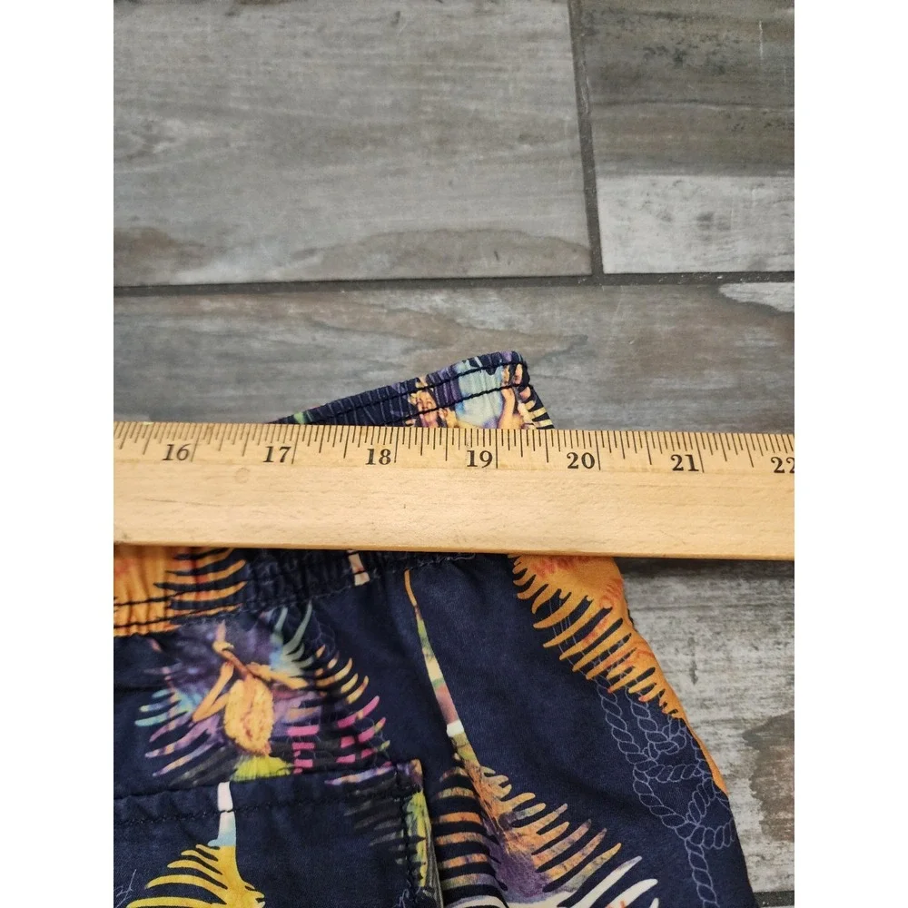 Old Navy size surfing make
